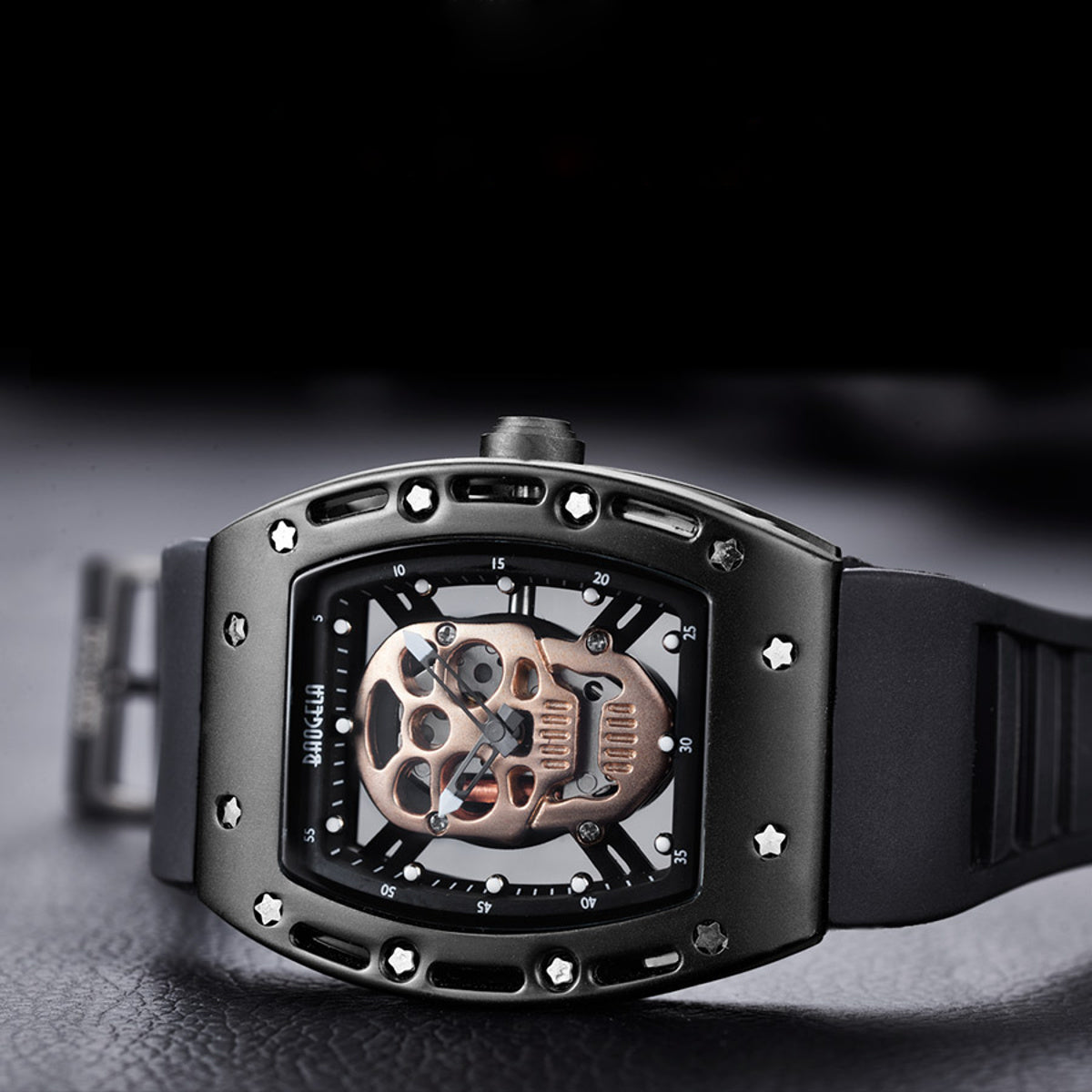 montre tête de mort