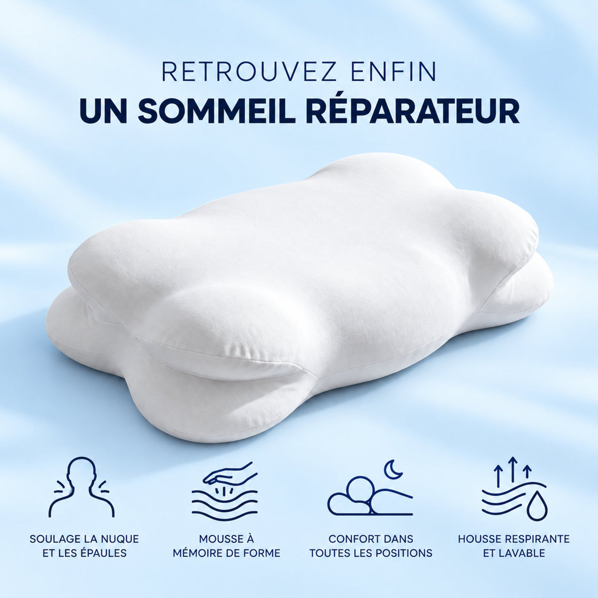 Oreiller ergonomique NUAGE blanc, vu de trois quarts sur fond bleu ciel, avec ses contours sculptés et ses coutures